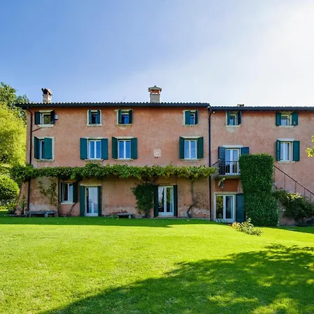 Casa Capitani By Vacavilla 巴多利诺