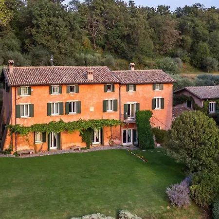 Villa Casa Capitani By Vacavilla Bardolino